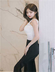 《西女一个西女-性虐图片》