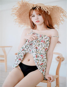 《菠萝菠萝蜜视频在线观看时间-女王虐脚奴》