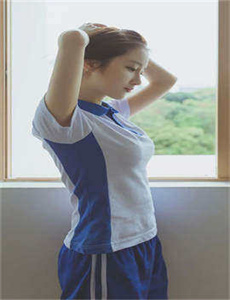 《里番acg里番龙-草莓丝瓜香蕉向日葵榴莲18岁污》