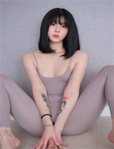 《中国人免费高清视频-巜巨大爆乳老师在线播放》